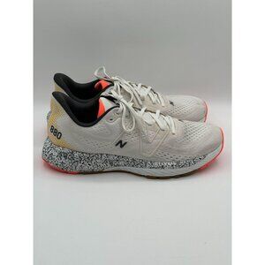 New Balance Fresh Foam 880 Running Shoes 11MENS 12.5 WOMENS
